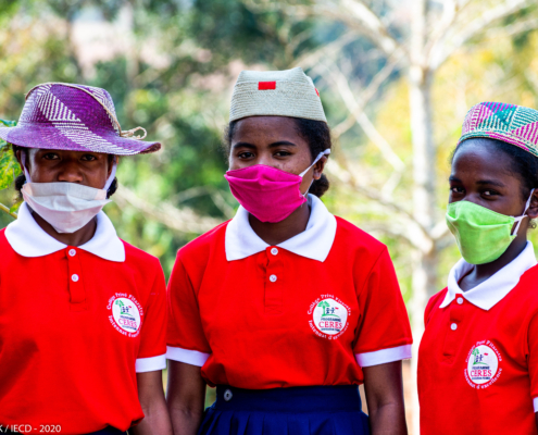 Jeunes collégiens du CERES à Madagascar